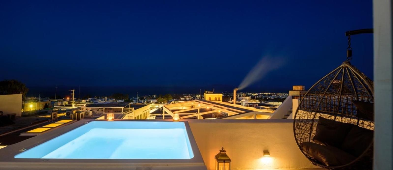 Tataki Family Hotel ฟิรา ภายนอก รูปภาพ